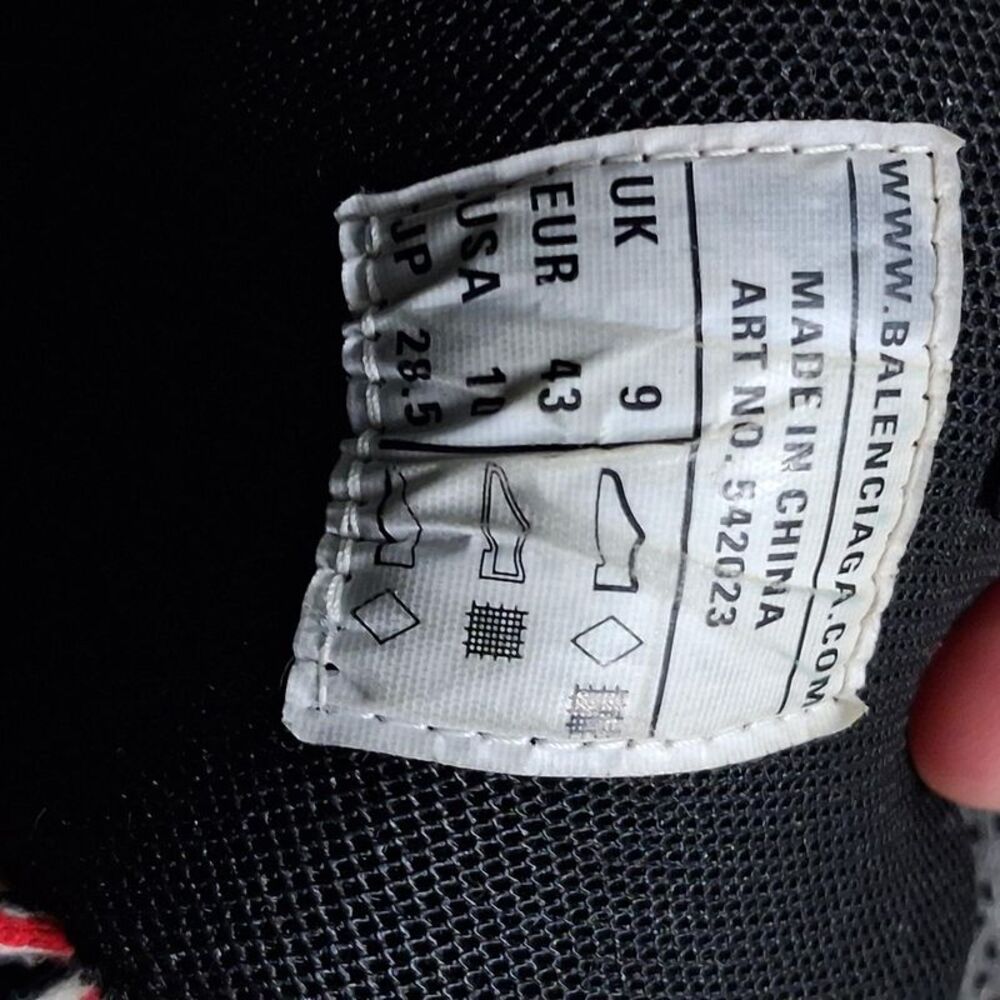 Balenciaga Track Sneakers in Black Polyurethane - Picture 9 of 10